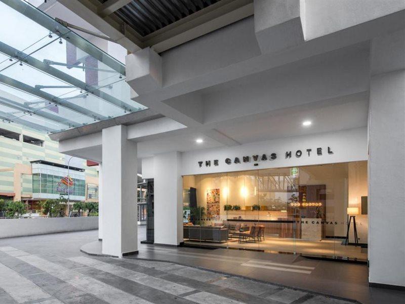 The Canvas Hotel Klang Kültér fotó